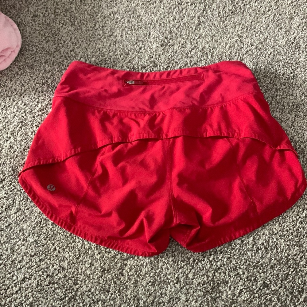 Lululemon red speed up shorts high rise